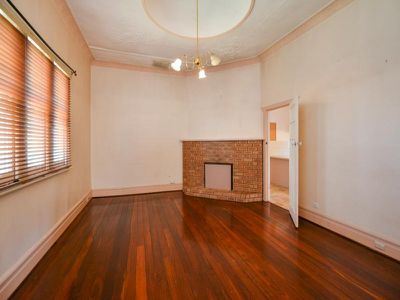 107 Ward Street, Lamington