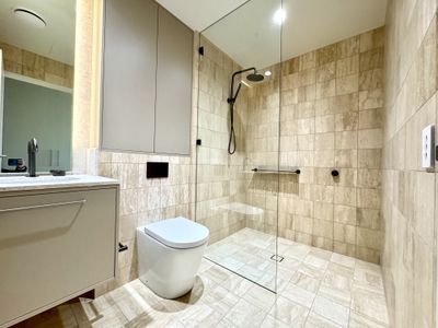 405 / 137 Anzac Parade, Kingsford