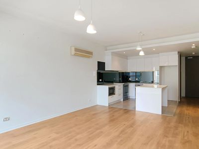 2 / 4 Victoria Street, Windsor