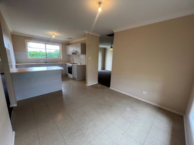 2 / 71 Websdale Drive, Dubbo