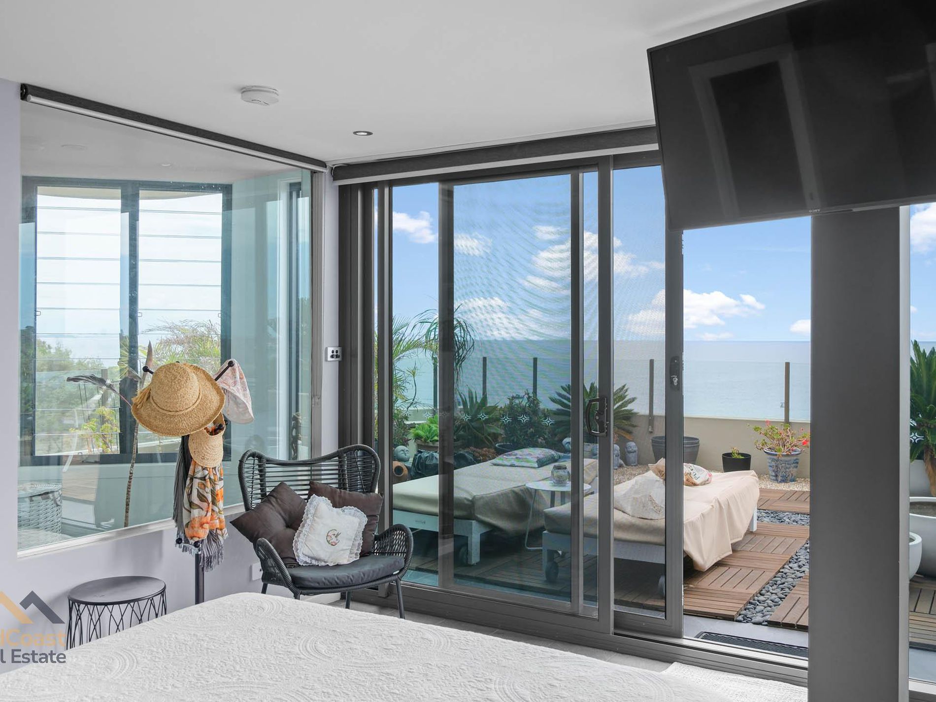 702 / 45 Head Street, Forster