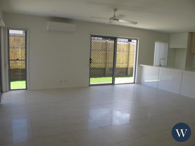 28 Ellabay Crescent, Redland Bay
