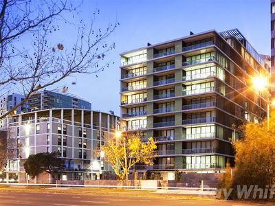 506/70 Queens Road, Melbourne