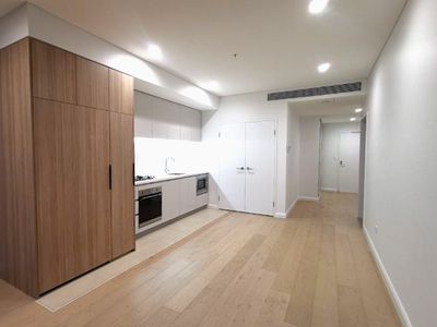 1146 / 9 Maple Tree Road, Westmead