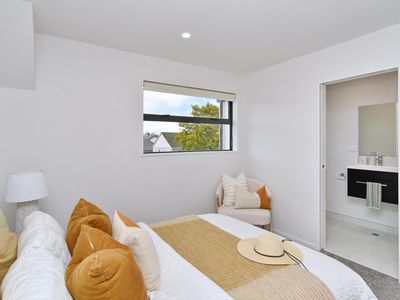 5 / 2 Huia Street, Riccarton