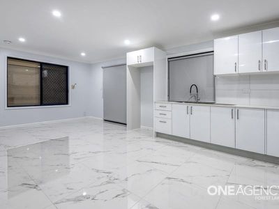 2 Green Pl, Durack