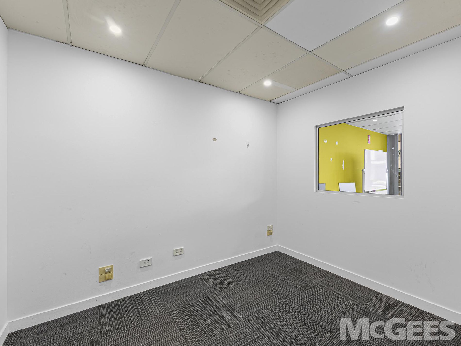 3 / 426 Logan Road, Stones Corner