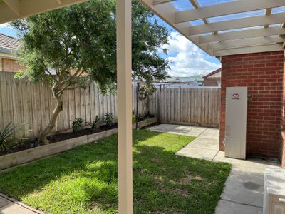 2/69 Glastonbury Drive, Highton