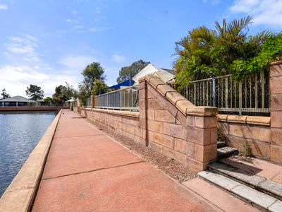 37 Rivergums Boulevard, Baldivis