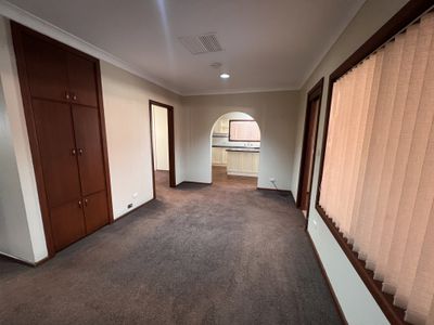 10 Villiers Avenue, Dubbo