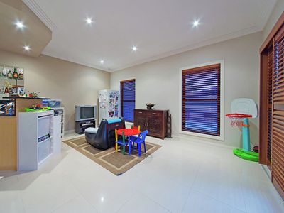 94 Behan Crescent, Wakerley