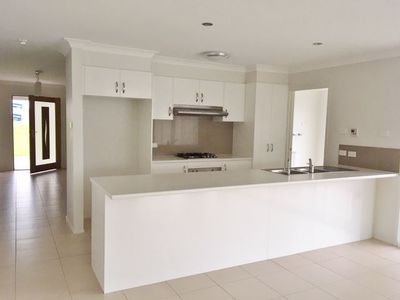 11 Laurel Avenue, Ulladulla