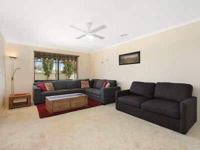 52 Victoria St, Howlong