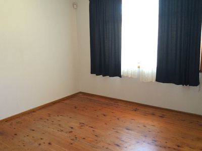 3 / 2 Lendine Street, Barrack Heights