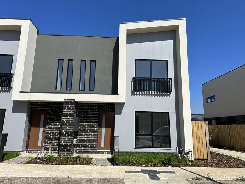 property_name(property)