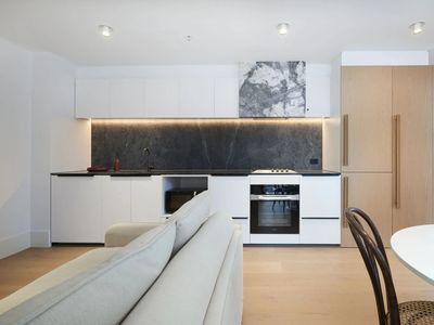 307 / 339 Toorak Road, South Yarra