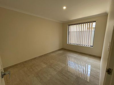 11 Bahama Way, Banksia Grove