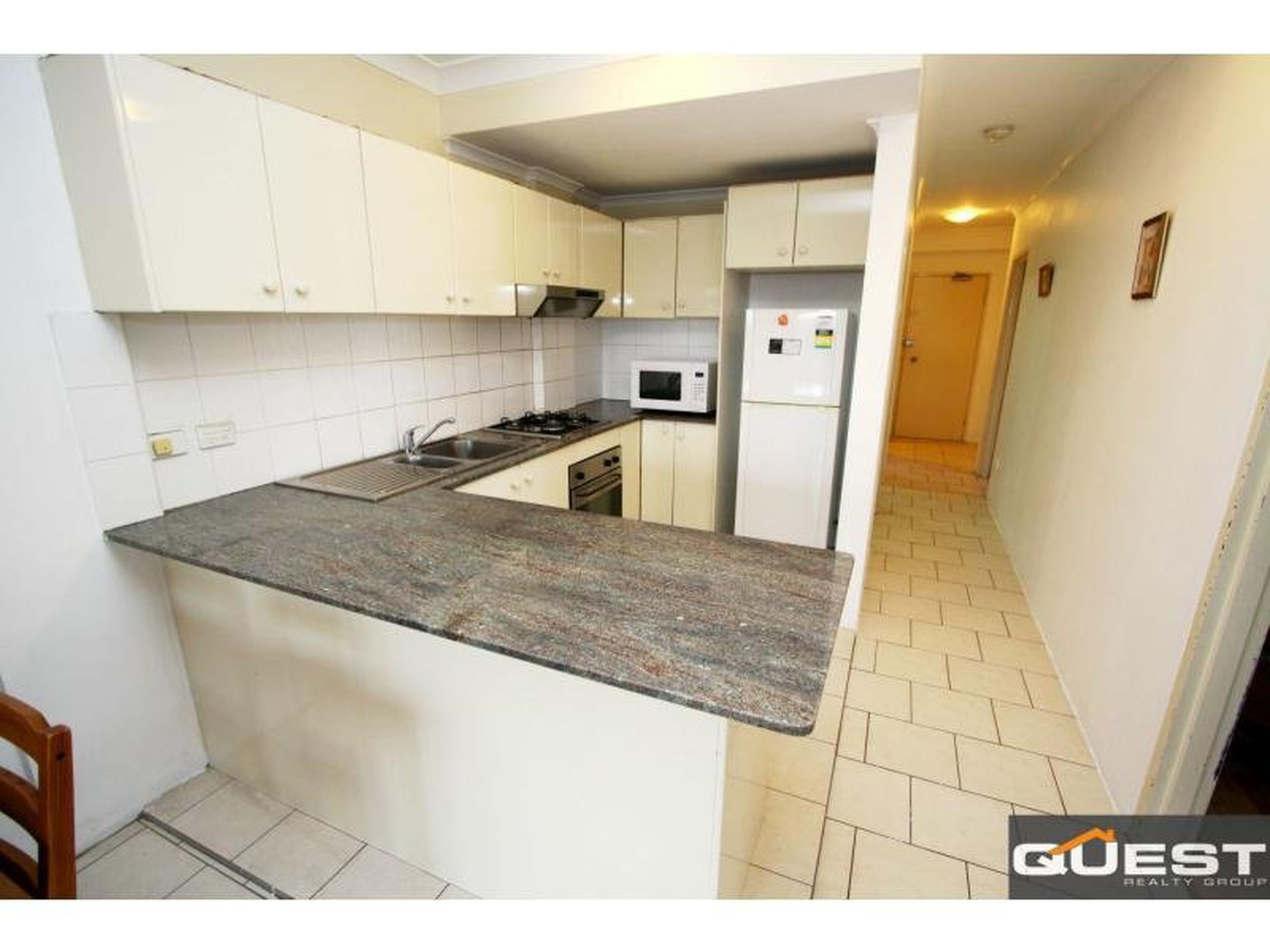 Unit 13 / 3 West Terrace, Bankstown