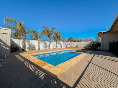 13 Village Way, Swan Hill