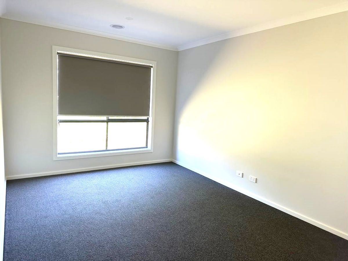 37 Simkins Drive, Benalla