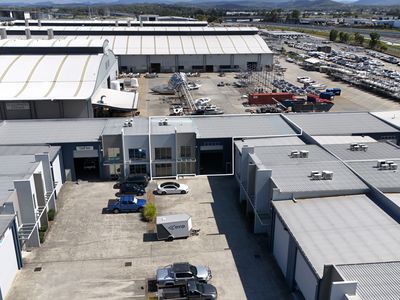 30 / 75 Waterway Drive, Coomera