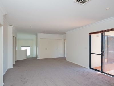 17 Maroubra Vista, Hillarys