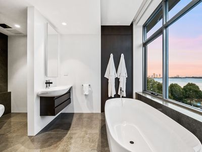 501 / 39 Mends Street, South Perth