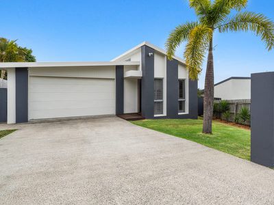 24 Waterclover Drive, Upper Coomera