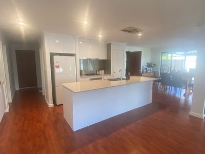 19 Narrier Close, South Guildford