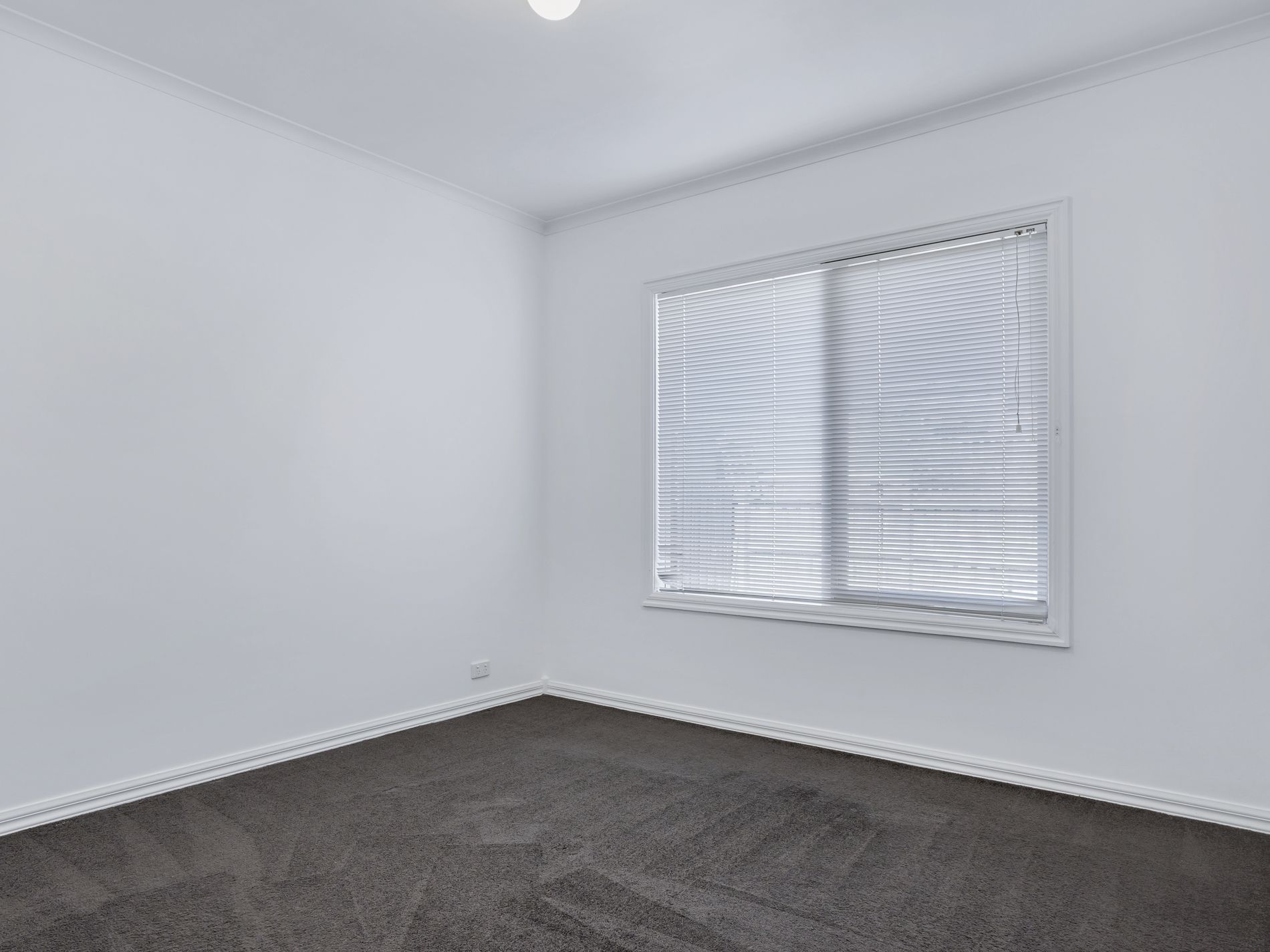 7 Leichardt Cres, Reservoir