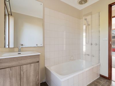 80 Banbury Crescent, Craigieburn