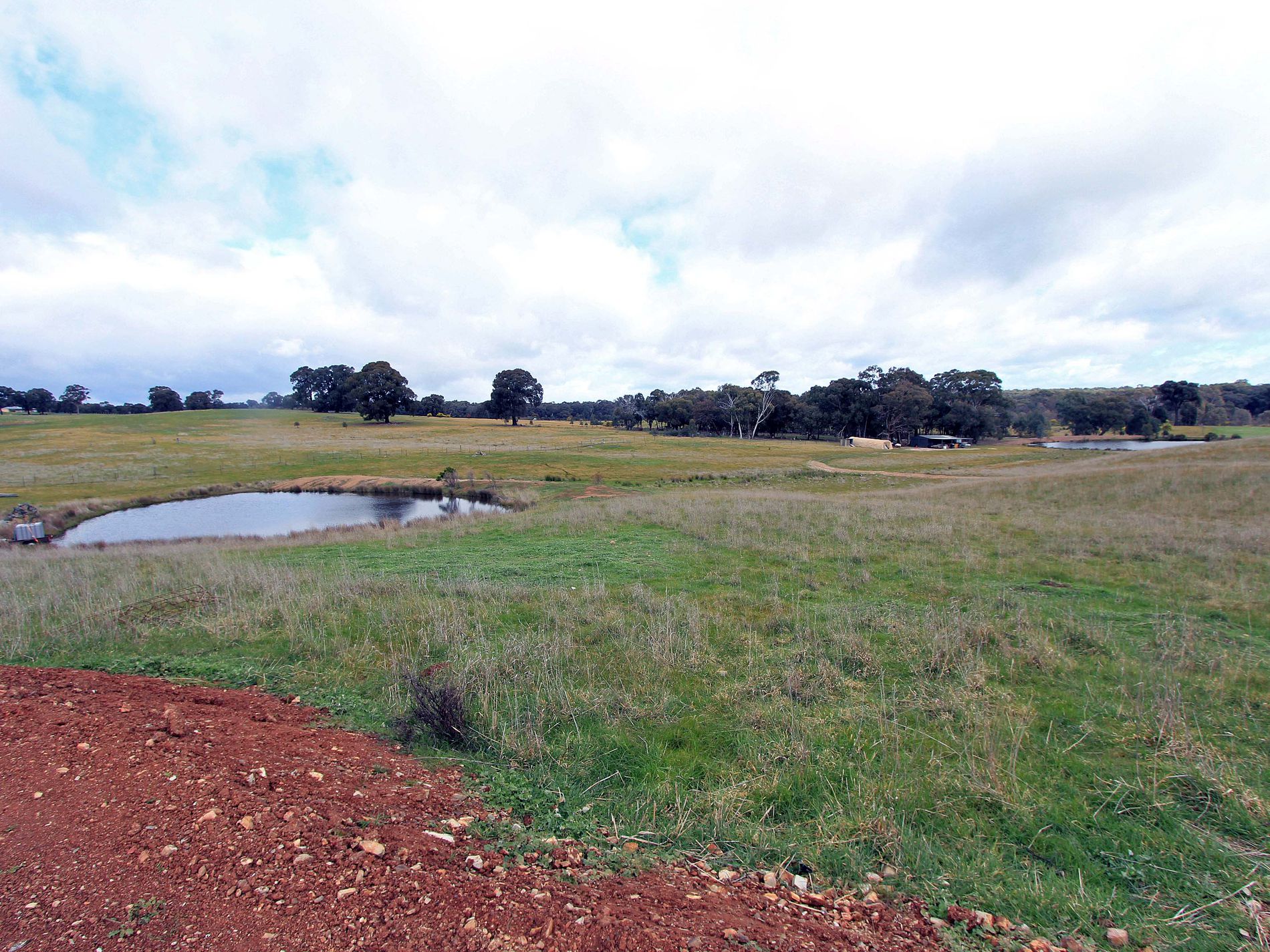 70 McLennan Road, Ladys Pass