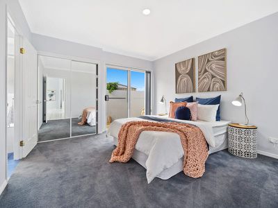 9 Parkwater Point, Helensvale