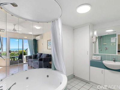 163 / 17 Buccaneer Drive, Urangan