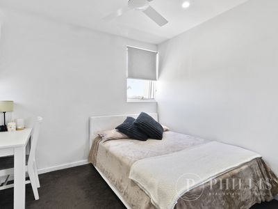 405 / 26 Gray Street, Southport