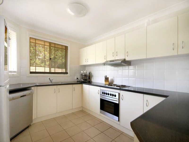 3 / 24 Montague Street, Fairy Meadow