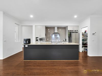 64 Welcome Parade, Wyndham Vale