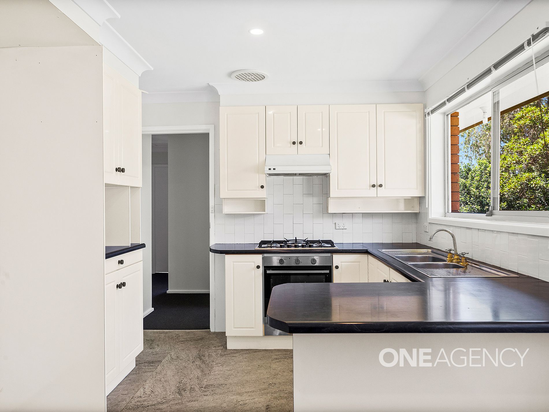 180 Burke Road, Dapto