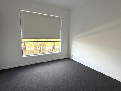 4 Prosecco Vista, Fraser Rise
