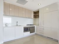 4042 level 9 / 37C Harbour Road, Hamilton