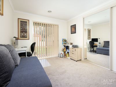 3 IRON CLOSE, Wodonga