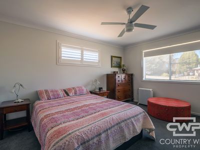 2 Oxford Street, Glen Innes