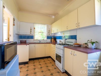 232 Bourke Street, Glen Innes