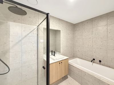 13 Poinciana Road, Thornhill Park