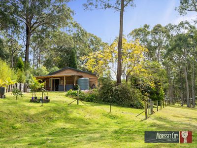 4 Searle Close, Cooranbong