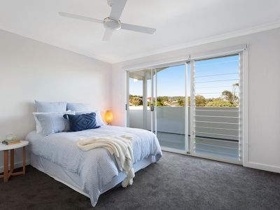 1 / 8 Minnibah Circuit, Forster