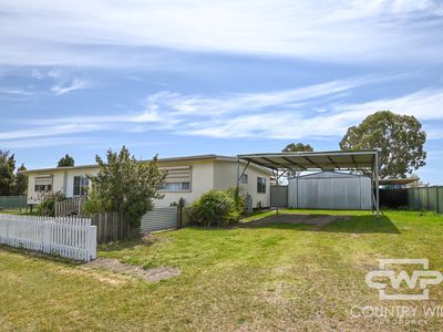 2 Ward Street, Deepwater