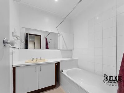 1 / 101 Dandenong Road East, Frankston