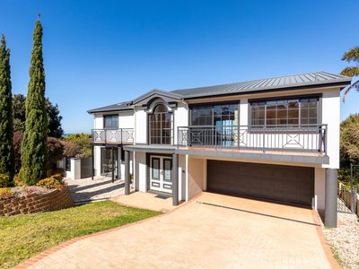 100 Pacific Way, Tura Beach