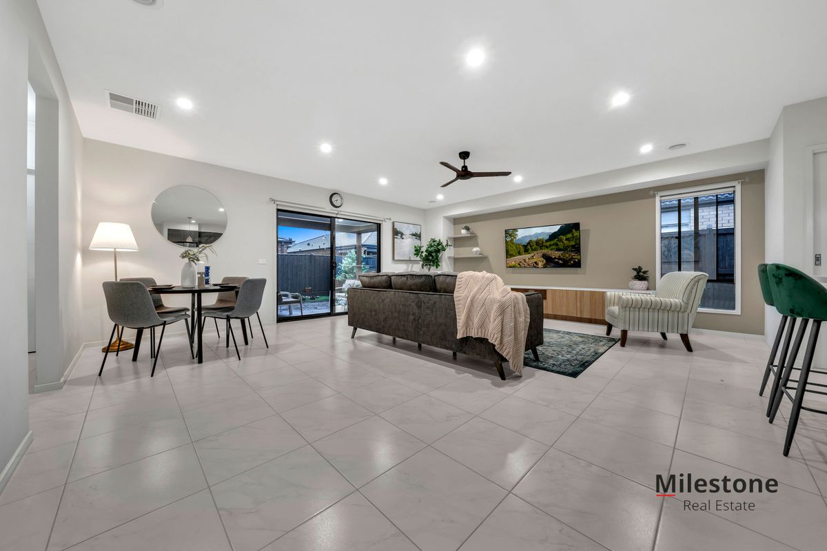 6 Stonemason Road, Clyde North